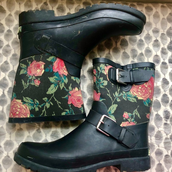 Ralph Lauren Shoes - Ralph Lauren Rain boots, Women's Size 9